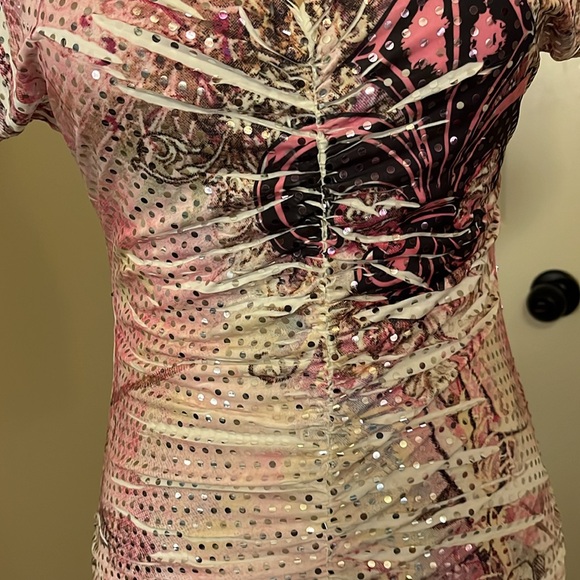 Body central shimmery pink body con top size medium - Picture 4 of 8